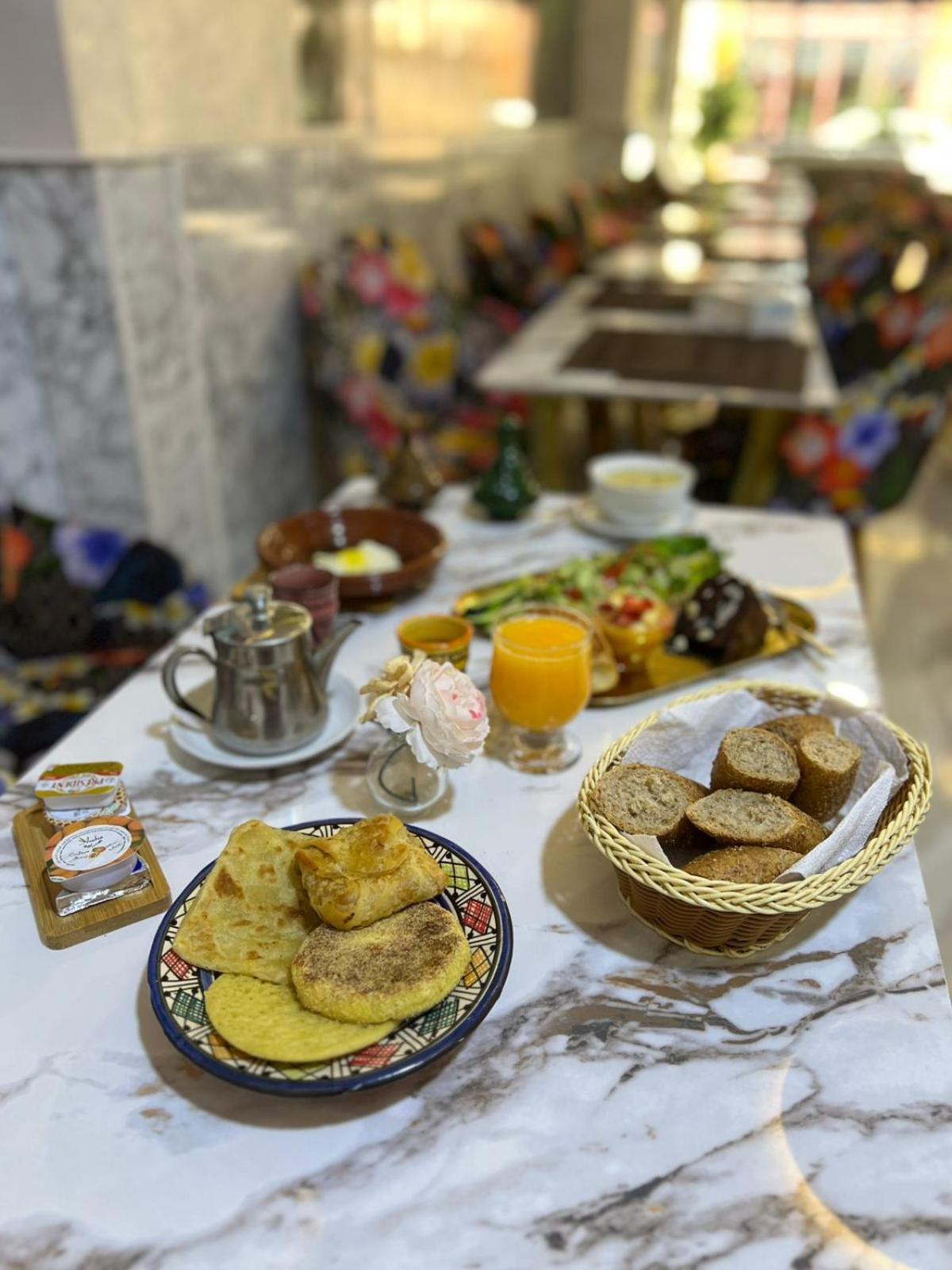 Maarif Elite Suites Casablanca Exteriör bild